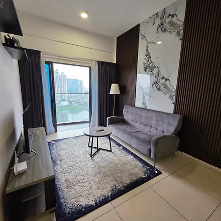 Reizz Residence By Nexus Suites